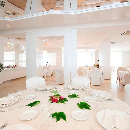 Hotel Excelsior Vasto Kültér fotó