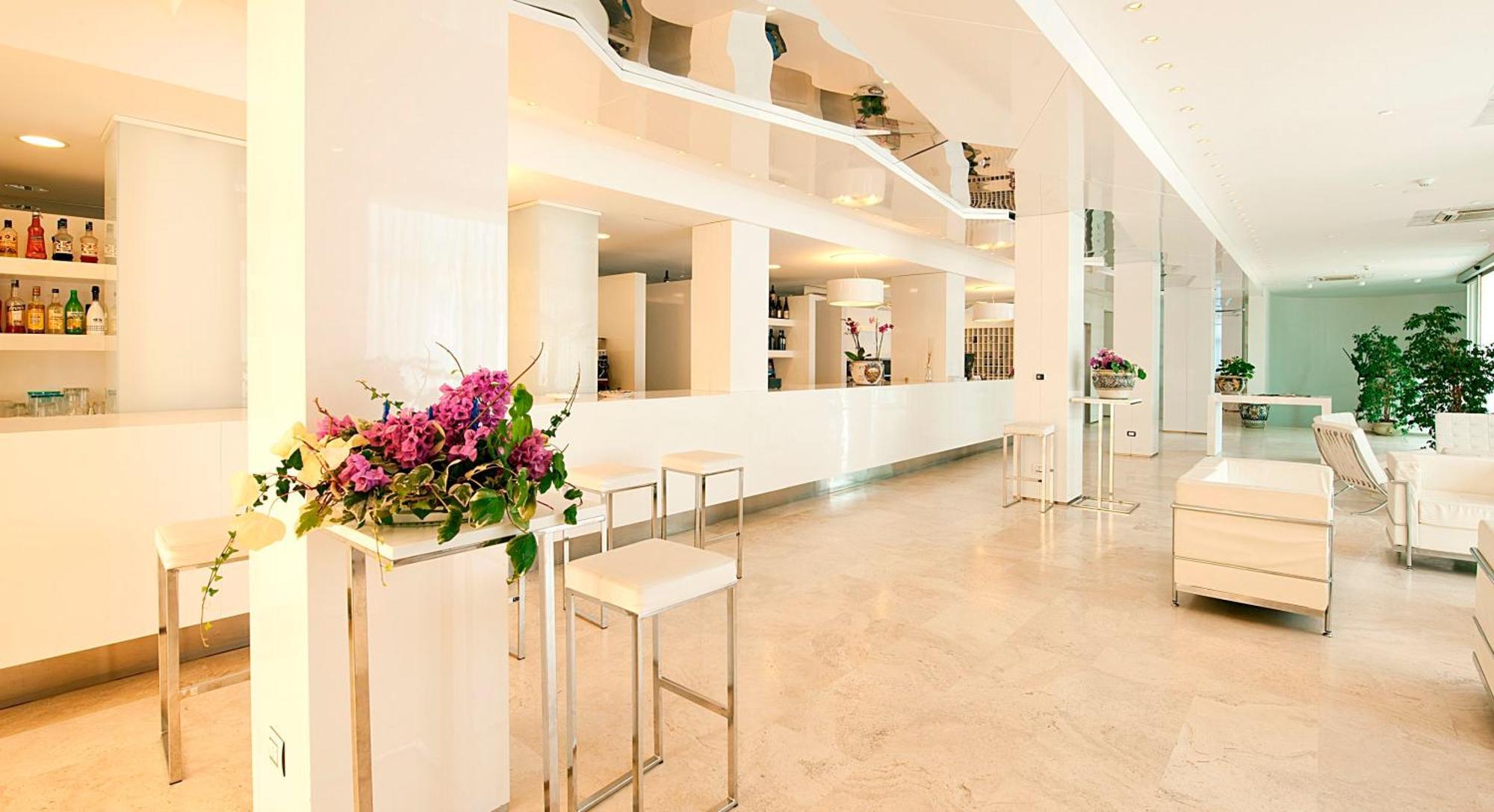 Hotel Excelsior Vasto Kültér fotó