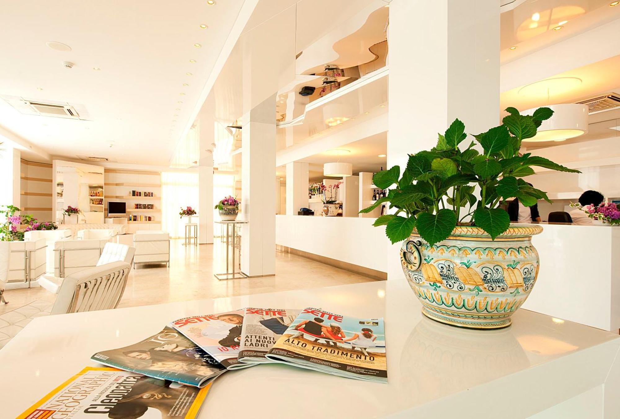Hotel Excelsior Vasto Kültér fotó