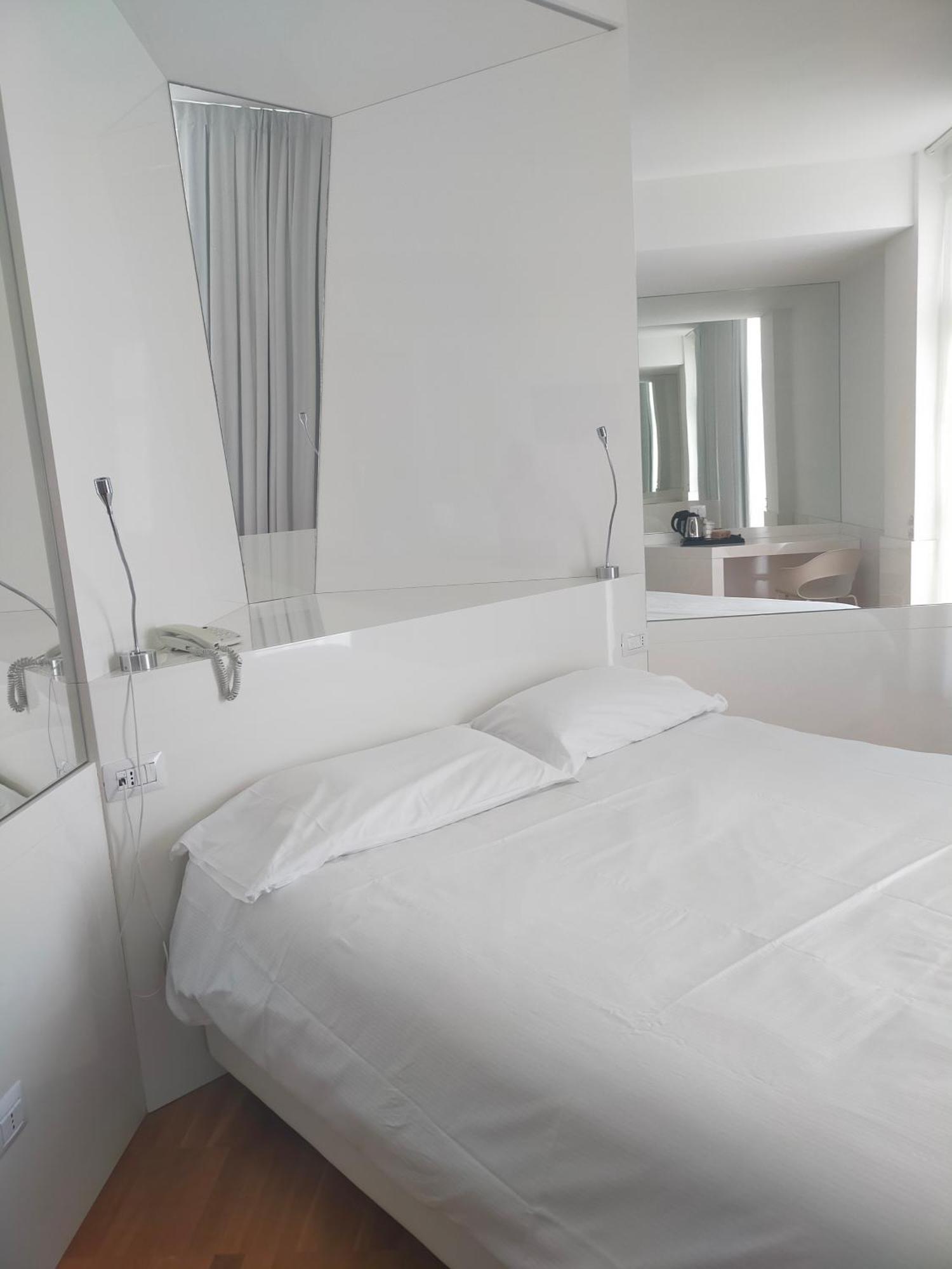 Hotel Excelsior Vasto Kültér fotó