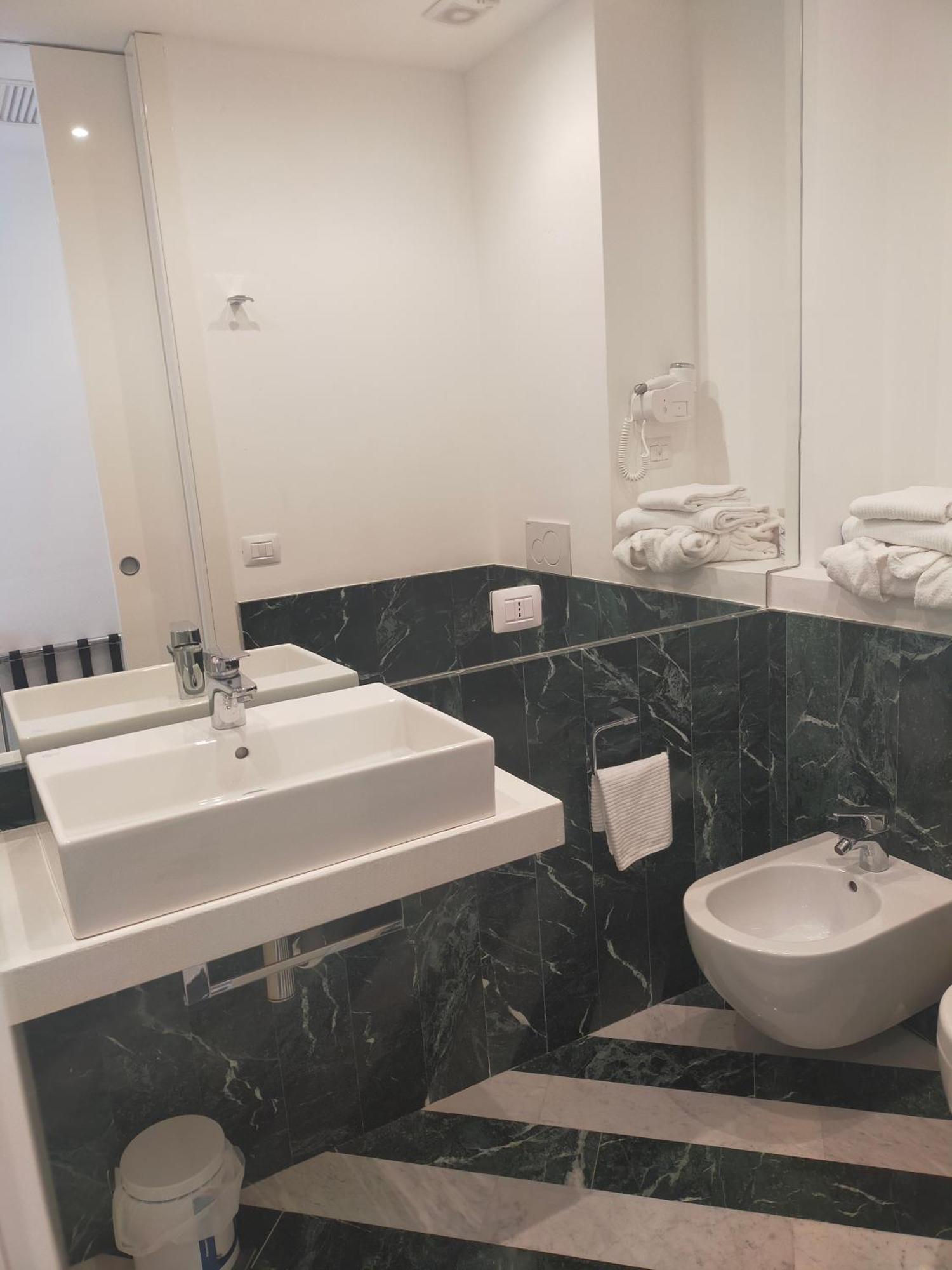 Hotel Excelsior Vasto Kültér fotó